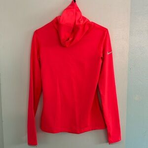 Nike women’s dri-fit small long sleeve